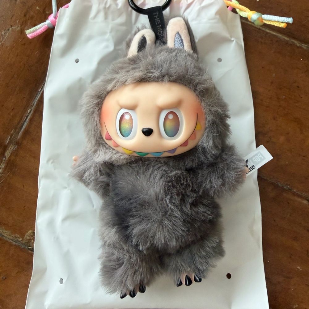 Labubu Big Into Energy Secret ID